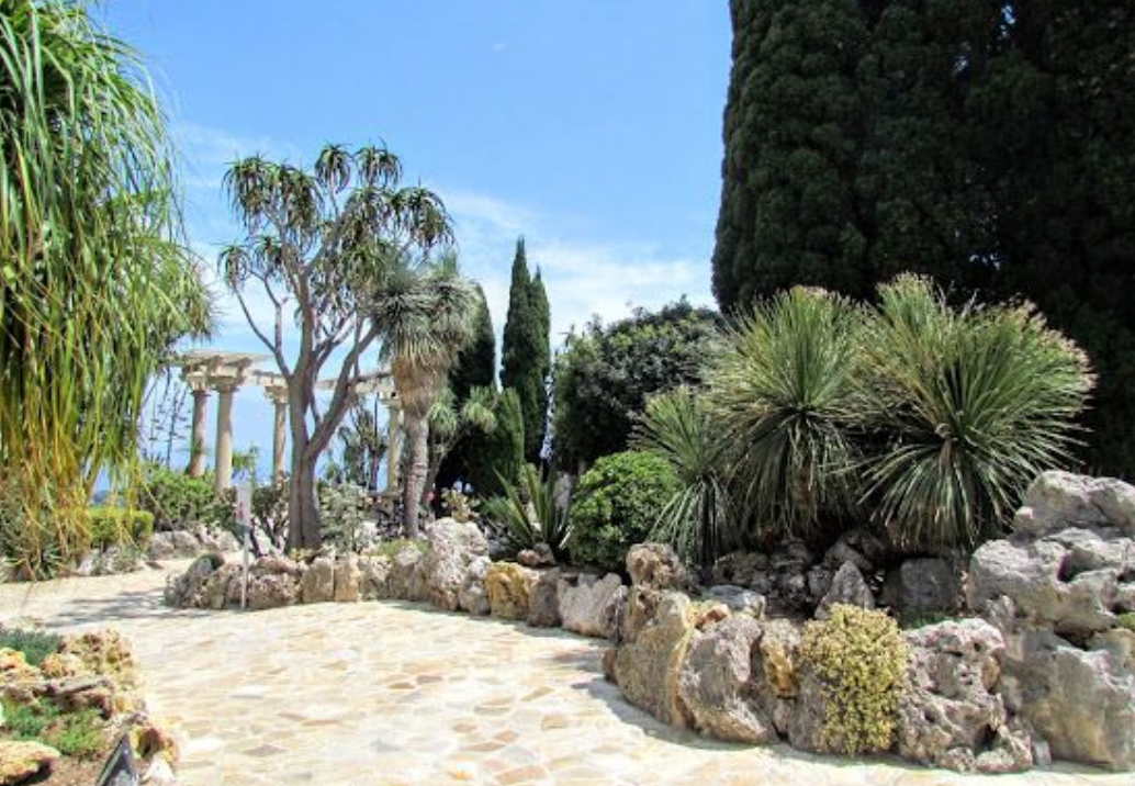 Jardin Exotique de Monaco