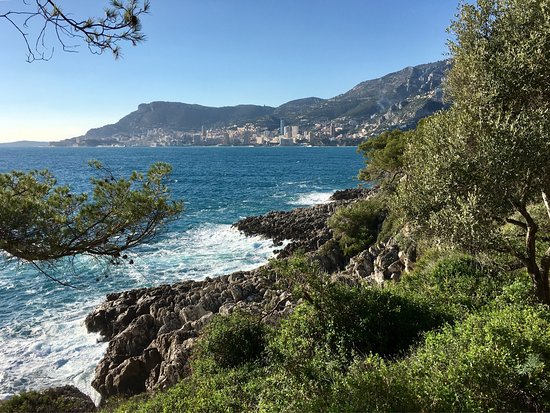 Sentiers secrets de la Côte d'Azur